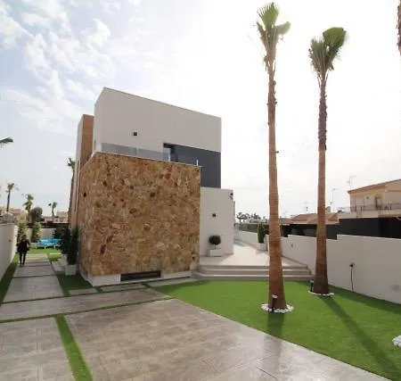 Casa Olga تورّيفيِخا